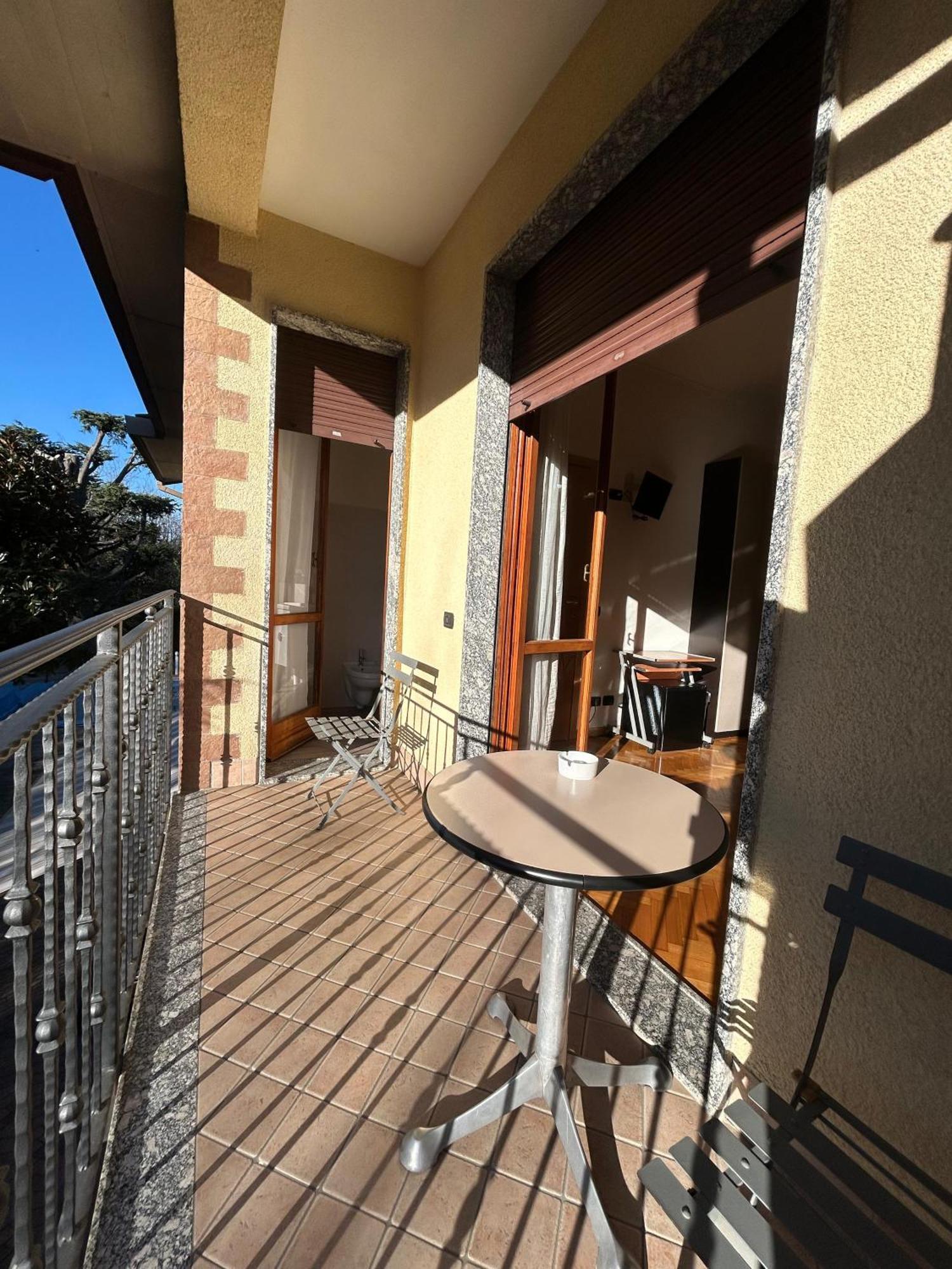 B&B Southitaly Busto Arsizio Bagian luar foto