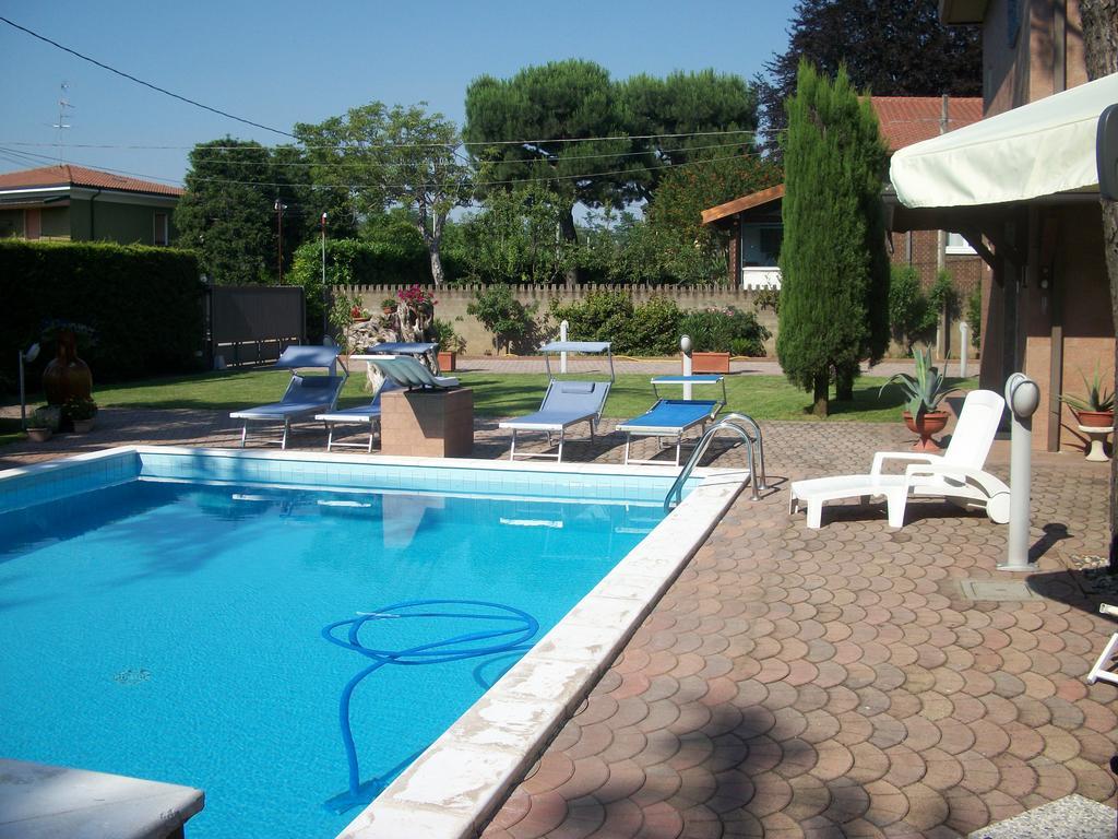 B&B Southitaly Busto Arsizio Bagian luar foto